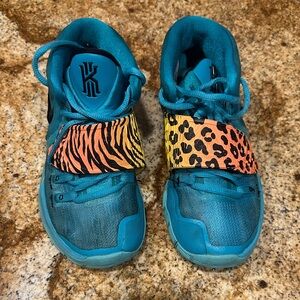 Nike Kids Teal and Animal Print Sneakers